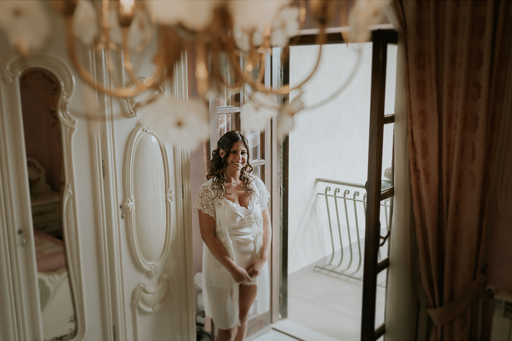 la sposa nella sua stanza