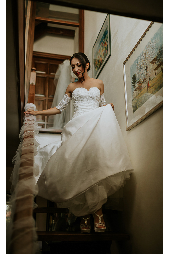 la sposa scende le scale