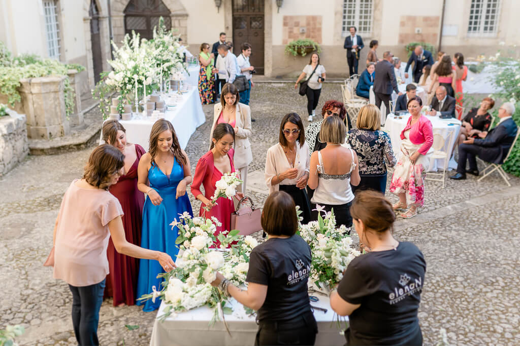 Flower Bar