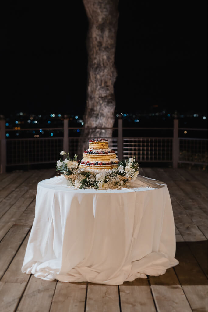 wedding cake