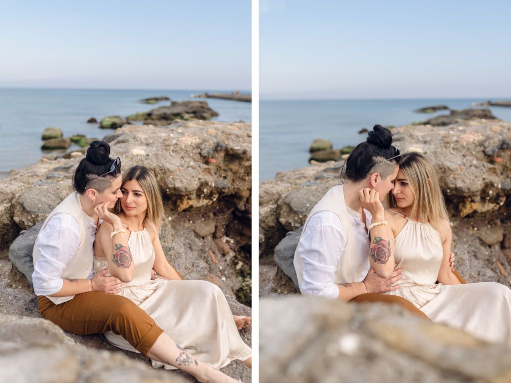 coppia di ragazze sugli scogli