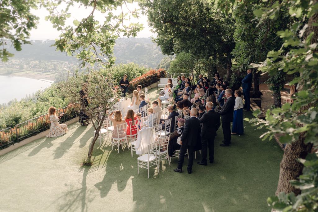 matrimonio sulla terrazza vista lago