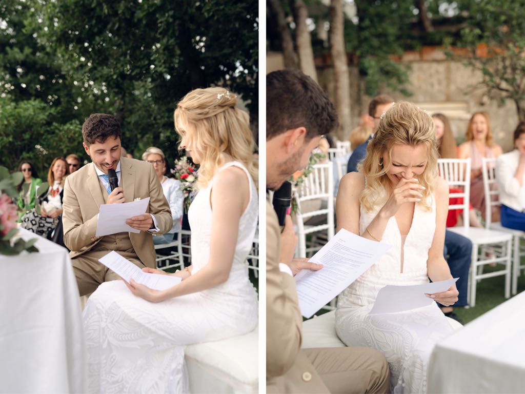 gli sposi si scambiano le promesse