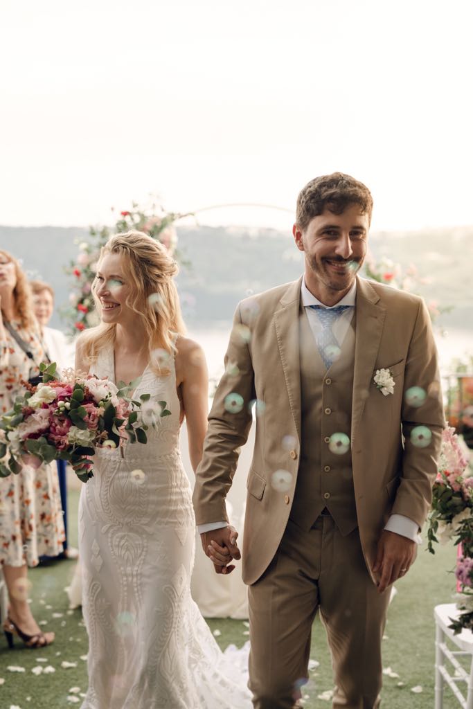 bolle di sapone al matrimonio