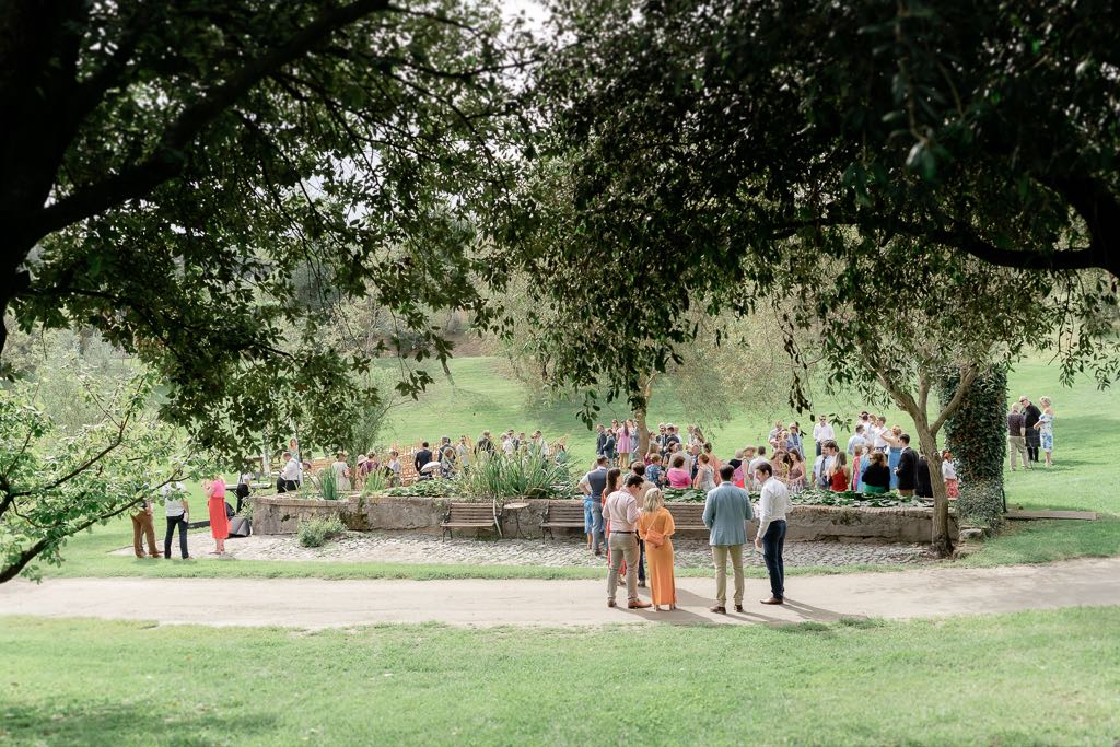 arrivo degli ospiti per il matrimonio